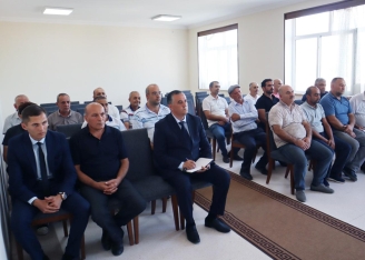 “Azərişıq” ASC-nin nümayəndələri Culfada fermer və sahibkarlarla görüşüb - Fotolar | FED.az