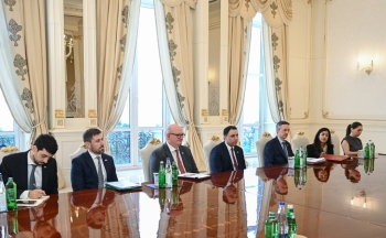 İlham Əliyev Böyük Britaniyanın ticarət üzrə dövlət nazirini qəbul edib | FED.az