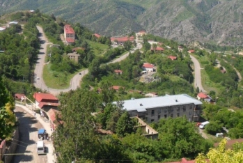 Laçında işləmək üçün işçi axtarır - VAKANSİYA