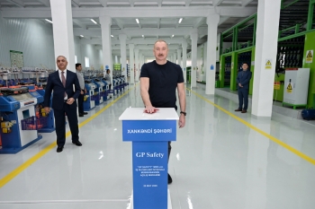 Xankəndidə 25 milyon cüt əlcək buraxan - ZAVOD İŞƏ DÜŞDÜ - FOTOLAR | FED.az