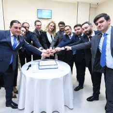 AccessBank расширяет бизнес-услуги в обновлeнном Бинагадинском филиале | FED.az