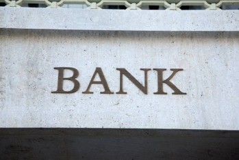 Azərbaycanda 11 bankın qiymətli kağızlara yatırımları artıb - SİYAHI