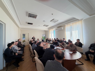 Çoxsaylı subasma hadisələri baş vermiş Şabranda fermerlərlə görüş keçirilib - FOTOLAR | FED.az