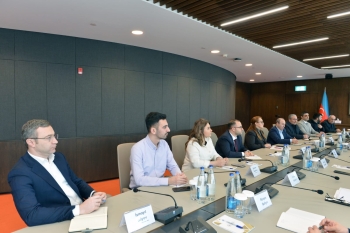 Tikinti şirkətlərinin rəhbərləri ilə görüş keçirilib - FOTOLAR | FED.az