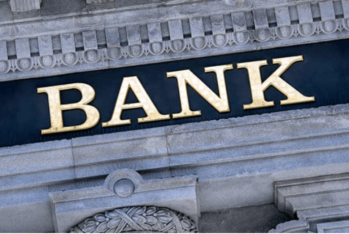 Dünyanın ən böyük banklarından biri  - 82 FİLİALINI BAĞLAYIR