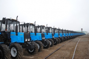 Azərbaycan traktor istehsalını - Bərpa Edib
