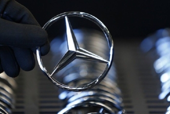 Mercedes-Benz-in də satışları azalıb