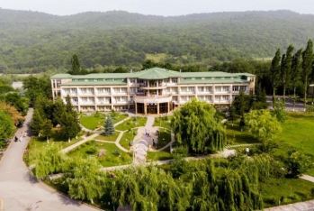 İstirahət mərkəzi direktor axtarır - MAAŞ 2000 MANAT - VAKANSİYA