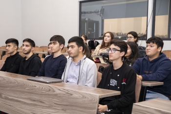 Yelo Bank провел мастер-класс для студентов UFAZ | FED.az