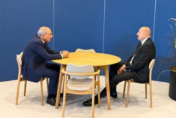 İlham Əliyev Kopenhagendə Nikol Paşinyanla görüşüb - FOTO