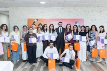 Unibank jurnalistlər üçün təlim - TƏŞKİL EDİB