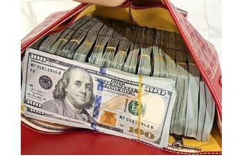 «Dolları Azərbaycana qaytarmalısan» - ŞİRKƏTLƏRƏ YENİ ŞƏRT QOYULACAQ