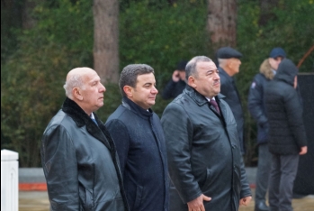 Коллектив AZAL почтил память общенационального лидера Гейдара Алиева