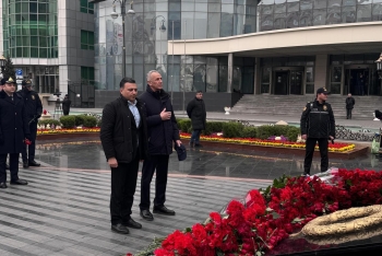 ATİB-in nümayəndə heyəti “Ana Harayı” abidəsini ziyarət edib - FOTOLAR | FED.az