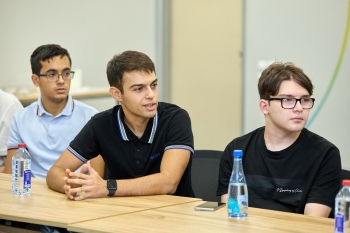 Azercell-in “DataMinds Bootcamp” proqramı uğurla yekunlaşdı | FED.az