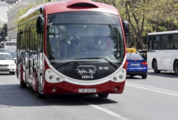 154 avtobus gecikir - SİYAHI