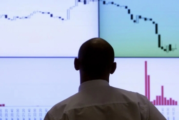 İrana qarşı əməliyyat səbəbindən Honkonq səhmləri ucuzlaşıb