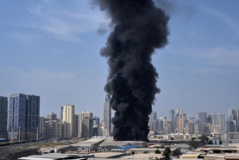 Dubay aeroportu vuruldu - Təyyarələr eniş edə bilmir