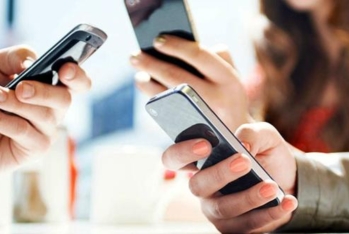 Mobil telefon tariflərinin ən ucuz olduğu 10 ölkə - SİYAHI