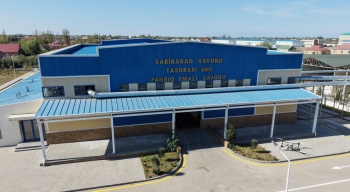 İlham Əliyev Sabirabadda pambıq emalı zavodunun fəaliyyəti ilə tanış olub | FED.az