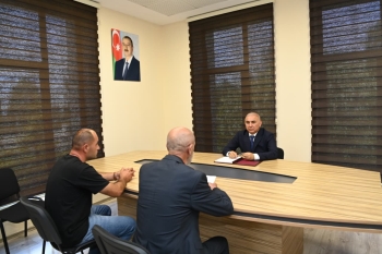 "Azərişıq" ASC-nin sədri Vüqar Əhmədov Qax və Zaqatala sakinləri ilə görüşüb | FED.az