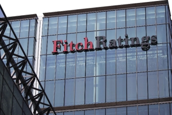 “Fitch”: Qarşıdakı 2 ildə Azərbaycanda iqtisadi artım illik 2,7 % olacaq