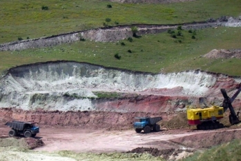 3 faydalı qazıntı yatağı hərraca çıxarılır - ADLARI