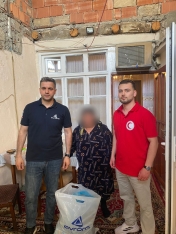 “Avrora Qrup” Qurban Bayramı münasibətilə aztəminatlı ailələrə bayram sovqatı çatdırıb - [red]FOTOLAR[/red] | FED.az