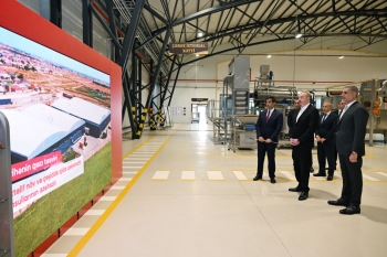 Prezident Bakıda yeni zavodun açılışında - FOTOLAR | FED.az