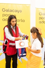 Yelo Bank Cəbrayılda birincilərin məktəb həyəcanına - [red]ŞƏRİK OLDU![/red] | FED.az