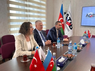 ATİB sədri Türkiyə Sığorta Birliyinin nümayəndə heyətini qəbul edib - [red]FOTO[/red] | FED.az