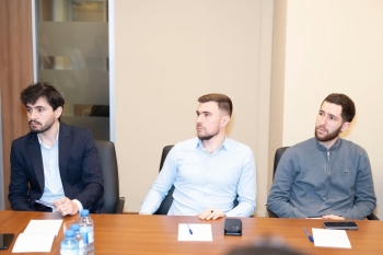 Azərbaycanda sığorta şirkətləri arasında mini-futbol turniri təşkil olunur - FOTOLAR | FED.az