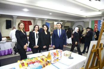 “Bir uşağın sabahına işıq ol!” şüarı ilə 22-ci Ənənəvi Xeyriyyə Sərgisi keçirilib – [red]FOTOLAR [/red] | FED.az