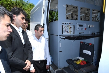 “Azərişıq”  və Dövlət Məşğulluq Agentliyinin birgə layihəsi çərçivəsində işsiz və işaxtaran şəxslər enerji sektorunda yeni iş imkanları əldə edib - FOTOLAR | FED.az