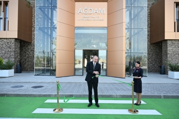 Prezident İlham Əliyev Ağdam Dəmir Yolu və Avtovağzal Kompleksinin açılışında - FOTOLAR | FED.az