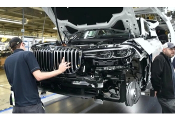 BMW 8 min işçisini ixtisar edir: Yeddi yeni X5-in dəyəri qədər təzminat ödəniləcək