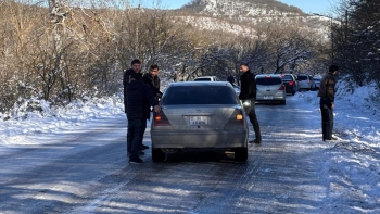 Ağsu dolaylarında maşınların hərəkəti - TAMAM DAYANIB | FED.az