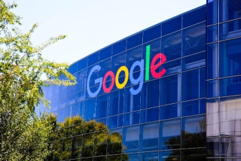 “Google”nin həmtəsisçisi “Alphabet”in 700 milyon dollarlıq səhmini hədiyyə edib