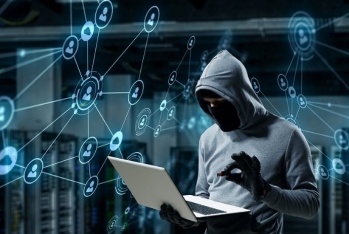Sosial şəbəkələrdə 150-dən artıq şəxsin pullarını ələ keçirən haker həbs edildi - VİDEO
