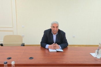 Aqrar Sığorta Fondunun sədri Gədəbəydə vətəndaşlarla görüşüb, təsərrüfatlara baş çəkib - FOTOLAR | FED.az