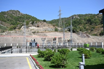 Kəlbəcərin Vəng kəndində “Aşağı Vəng”, “Nadirxanlı” və “Çaykənd” kiçik su elektrik stansiyalarının açılışı olub - [red]YENİLƏNİB[/red] | FED.az