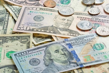 Dolların sabah üçün rəsmi məzənnəsi müəyyən olunub