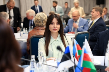 Azərbaycan və Estoniyanın sığorta sektoru nümayəndələri arasında  təcrübə mübadiləsi aparılıb - [red]FOTOLAR[/red] | FED.az