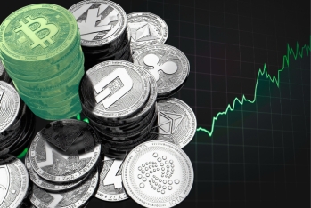 Kripto bazarda sükunət: Bitcoin 105 min dollarda qalır