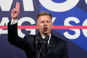 Macarıstanda 16 illik hakimiyyətin sonu