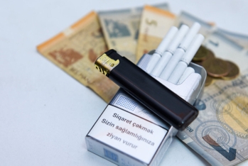 Azər Əmiraslanov: "Siqaretlə bağlı vergilərdən imtina edilməsi büdcə üçün itkidir"