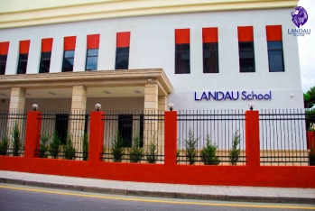 "LANDAU School" işçi axtarır - VAKANSİYA