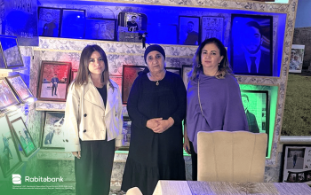 Rabitəbank Zəfər Günü ərəfəsində şəhid ailələrini - [red]ZİYARƏT EDİB[/red] | FED.az