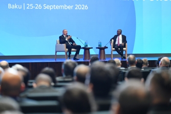İlham Əliyev II Azərbaycan Beynəlxalq İnvestisiya Forumu çərçivəsində keçirilən tədbirdə iştirak edib | FED.az