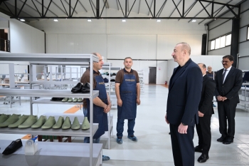 Prezident İlham Əliyev “PIRSHAGHI” ayaqqabı fabrikinin Laçın filialının açılışında iştirak edib | FED.az